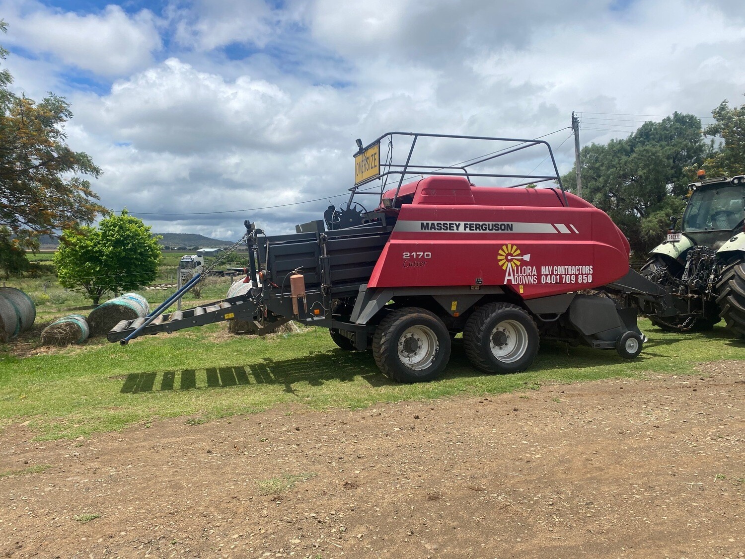 Massey 2170 baler