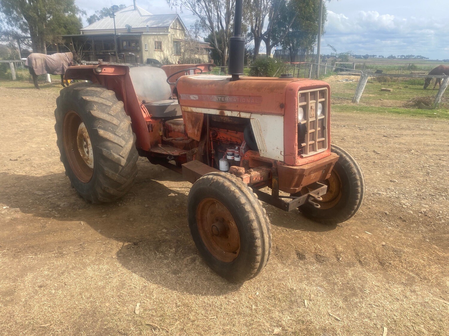 International 574 tractor