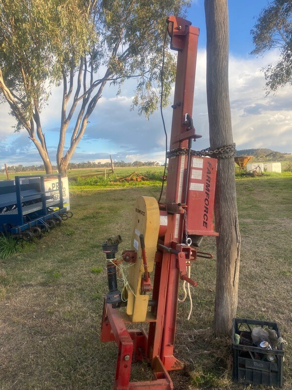Farm Force post driver
