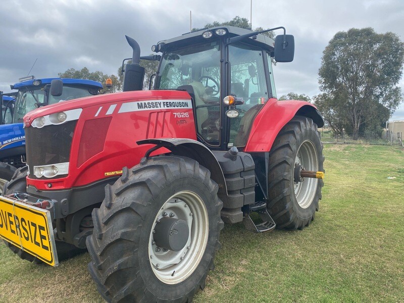 Massey Ferguson 7626 Tractor