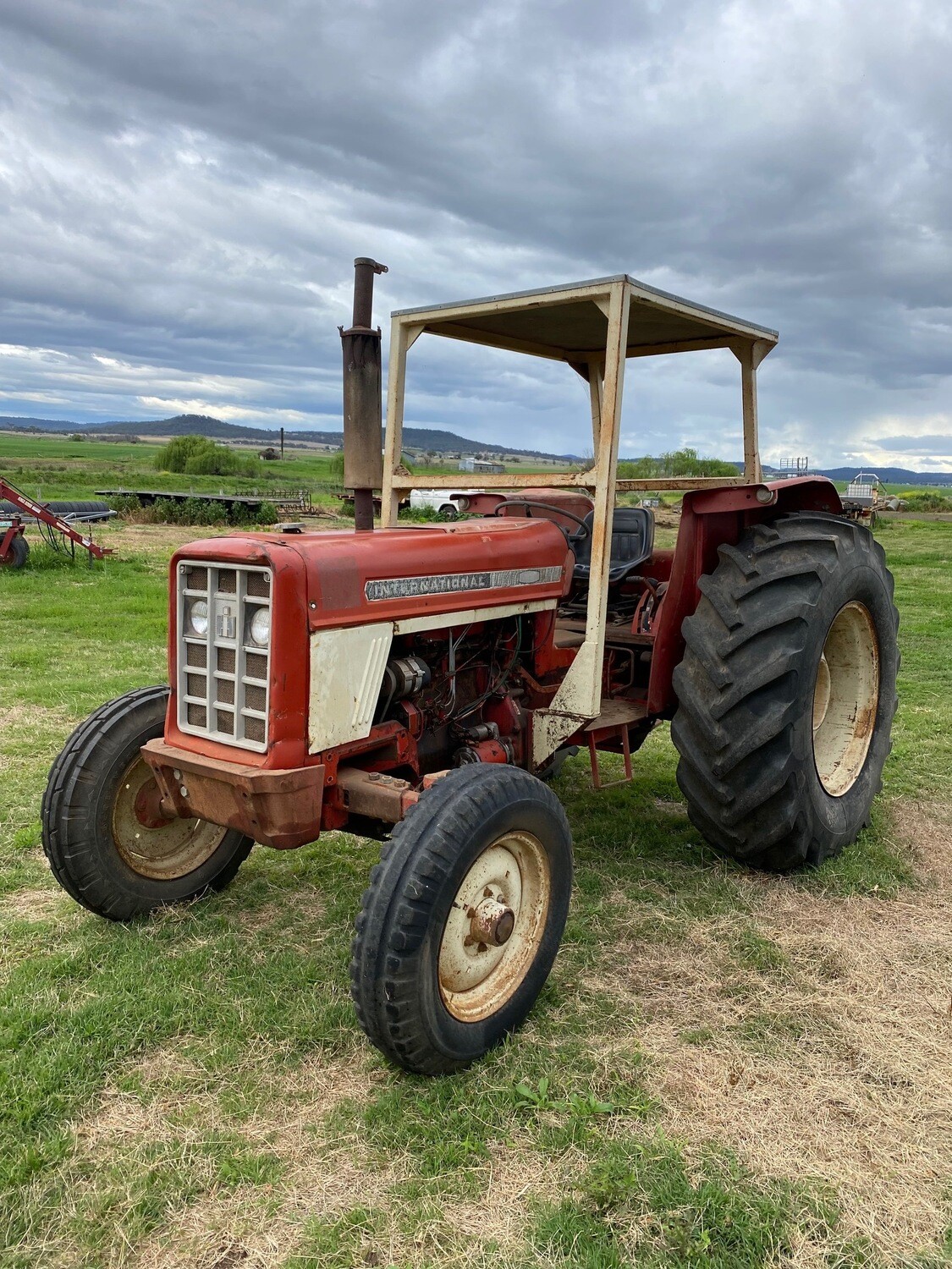 ​International 574 tractor