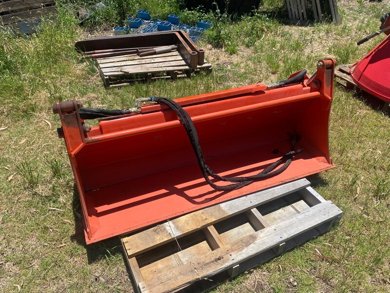 4 in1 skid steer bucket