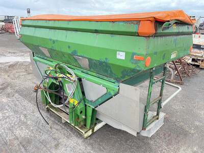 Amazone ZAM Ultra 3000 fertiliser spreader