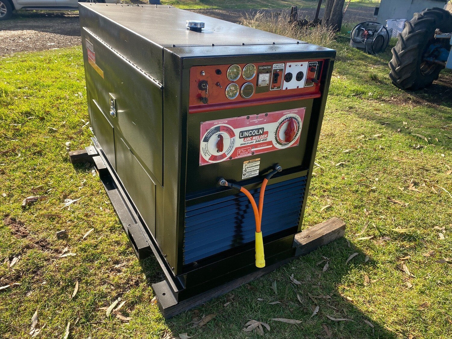 Lincoln ShieldArc SAE400 Welder/Generator