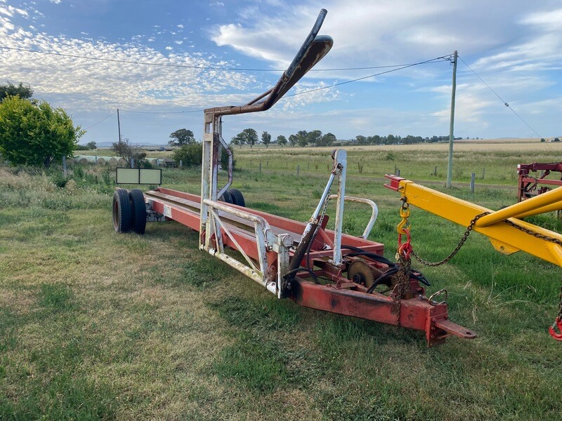 ​Hay bale wagon