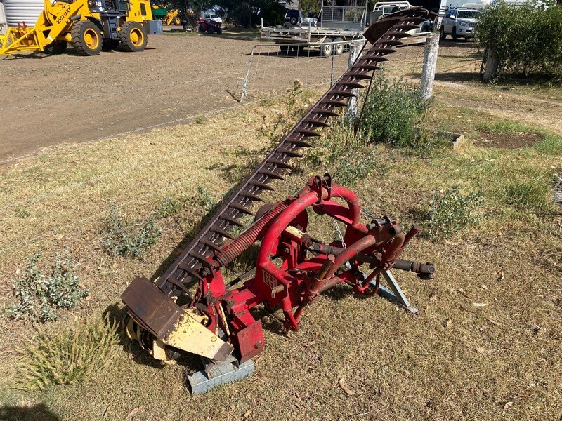 ​New Holland 450 sickle bar mower