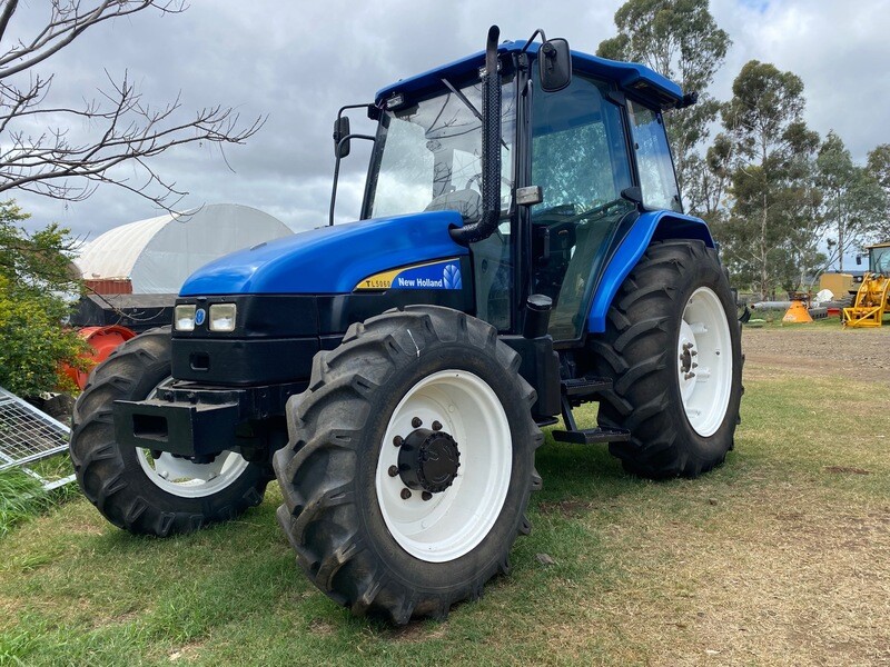 New Holland TL5060 tractor