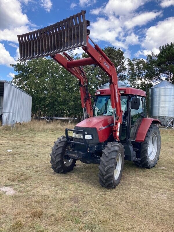 Case CX90 FEL tractor