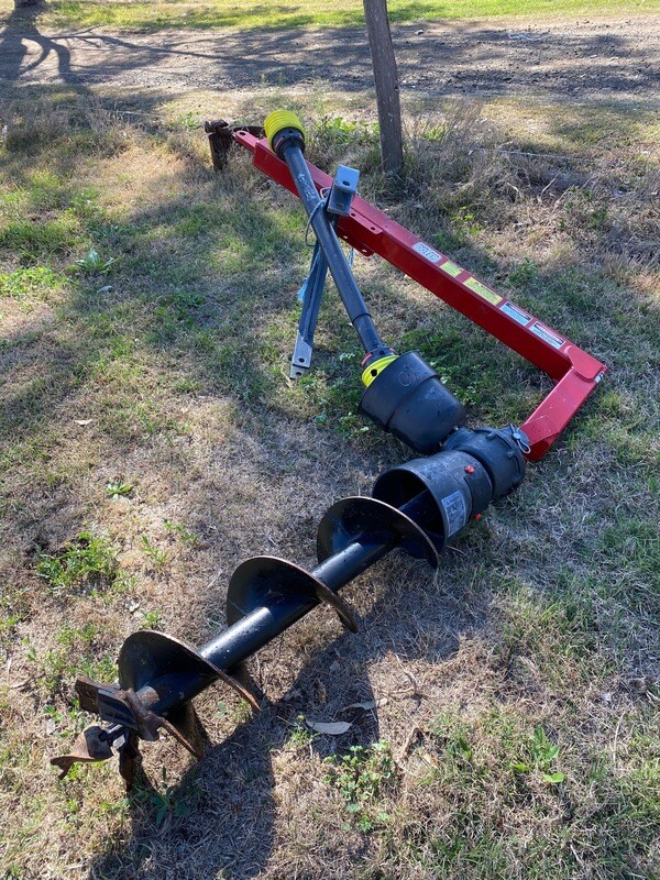 ​Silvan Post Hole digger