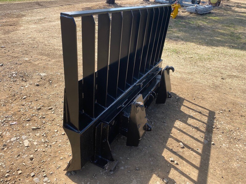 ​Tractor front blade