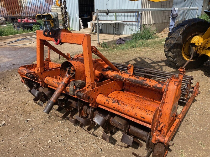 Howard Rotary Hoe 80" with roller