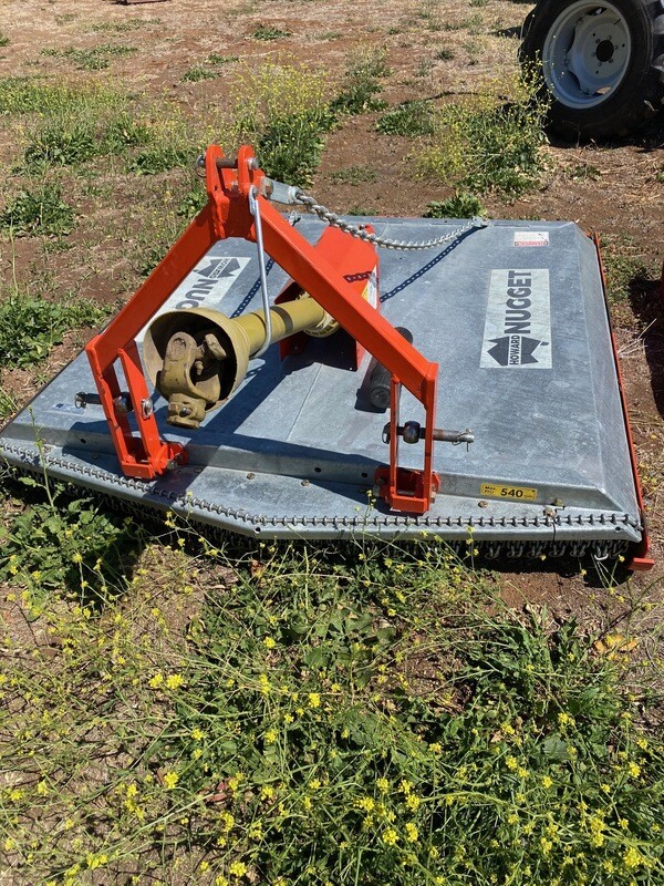 ​Howard Nugget slasher  (near new)