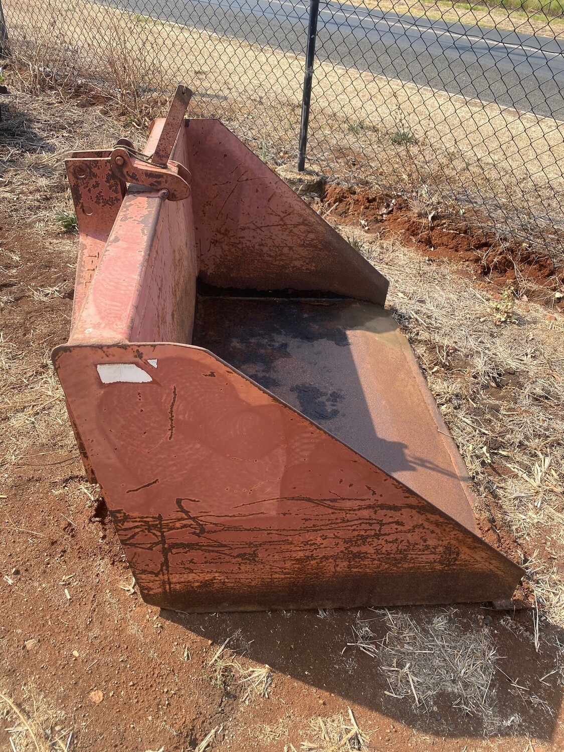 Hooper 3pl tractor scoop