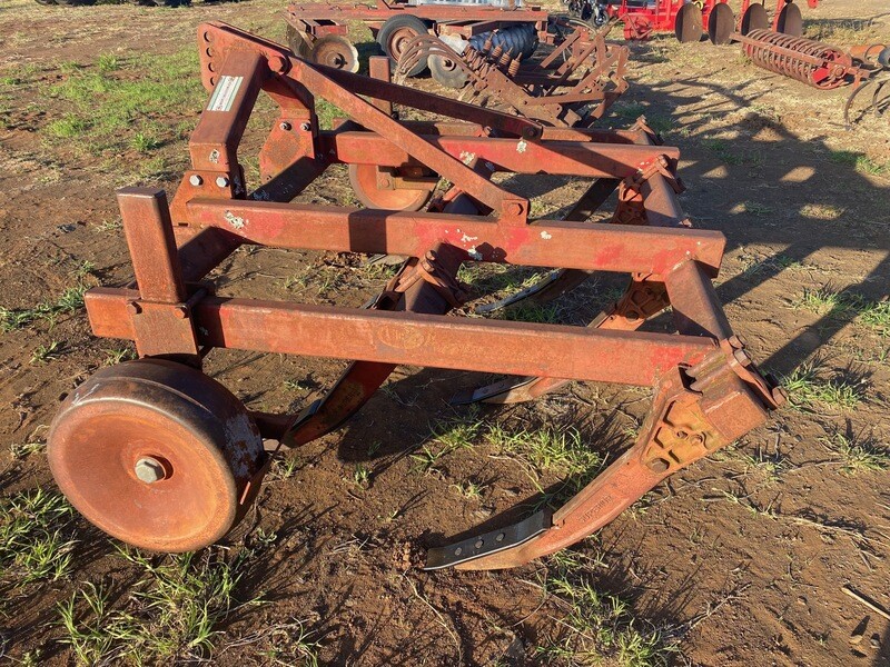 Vicon "Jumbo Buster" Ripper