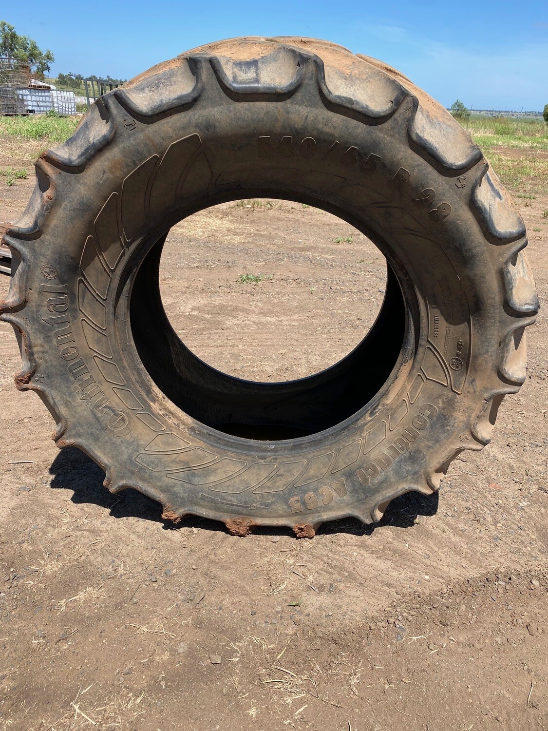 Tractor Tyre 540/65 R28