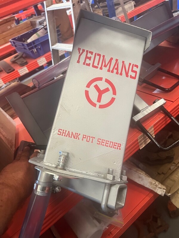 Yeomans Shank Pot Seeders