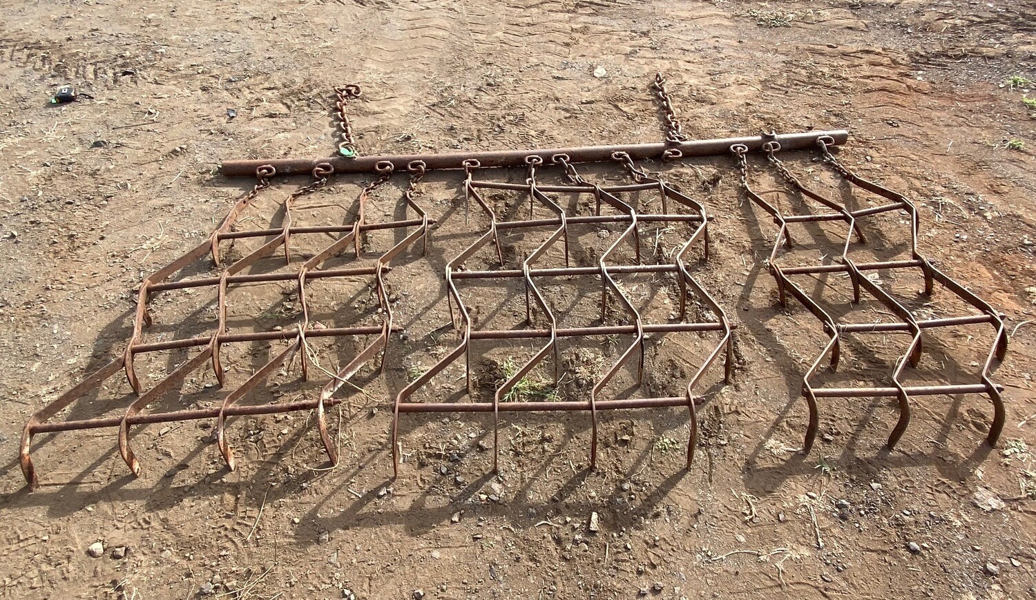 Harrows and bar (G022)