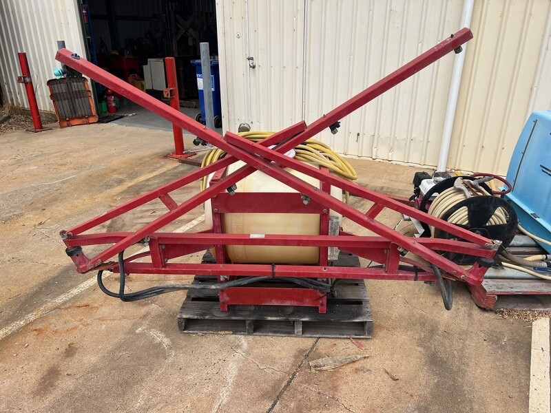 Hardi linkage sprayer 200 lit 6m boom