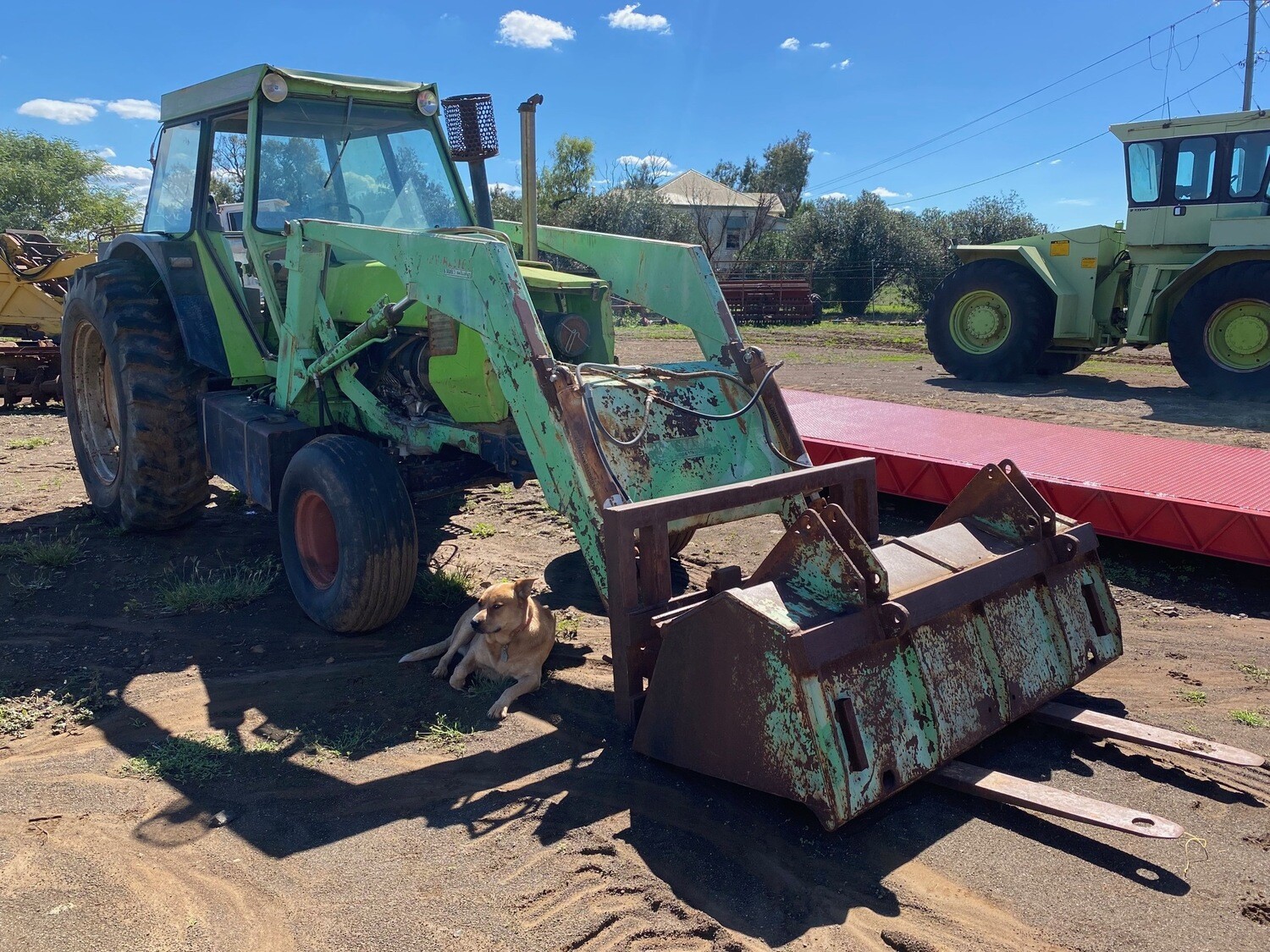 Deutz DX100 FEL tractor