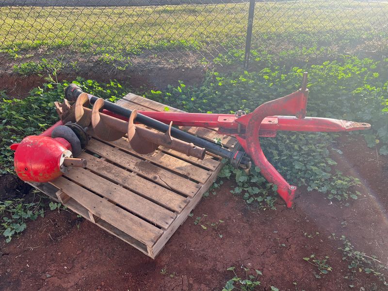 Fieldquip 3pl post hole digger