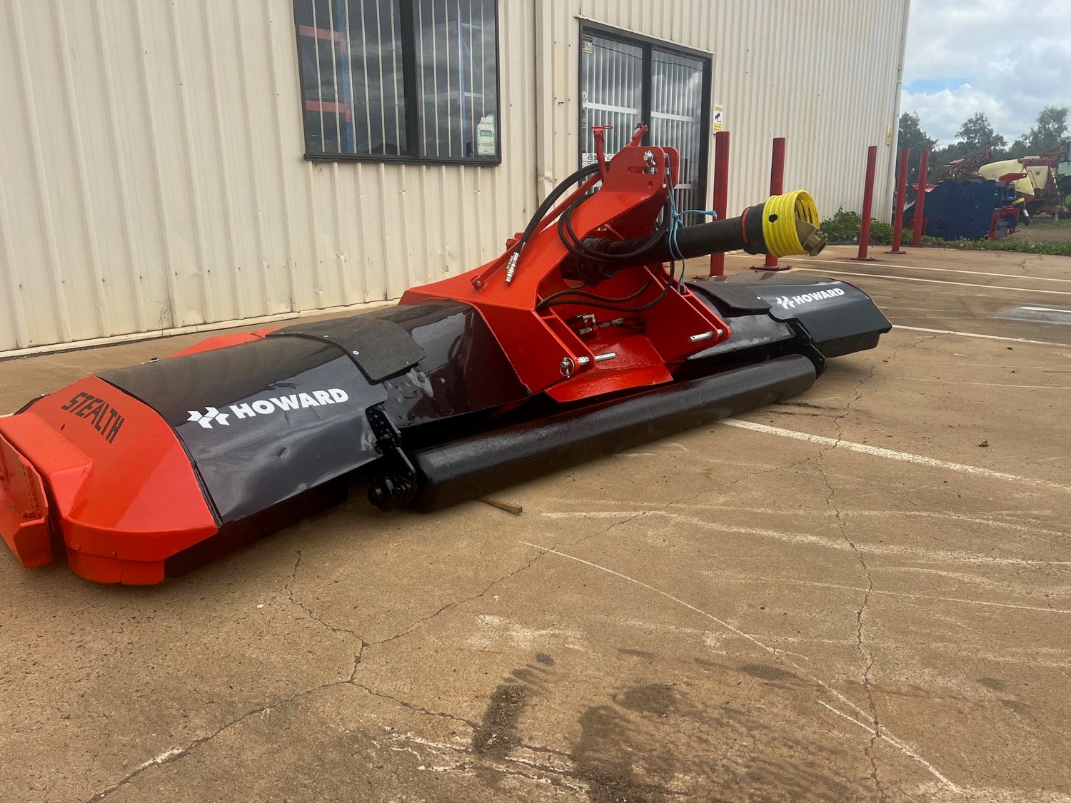 Howard Stealth Trimax mower