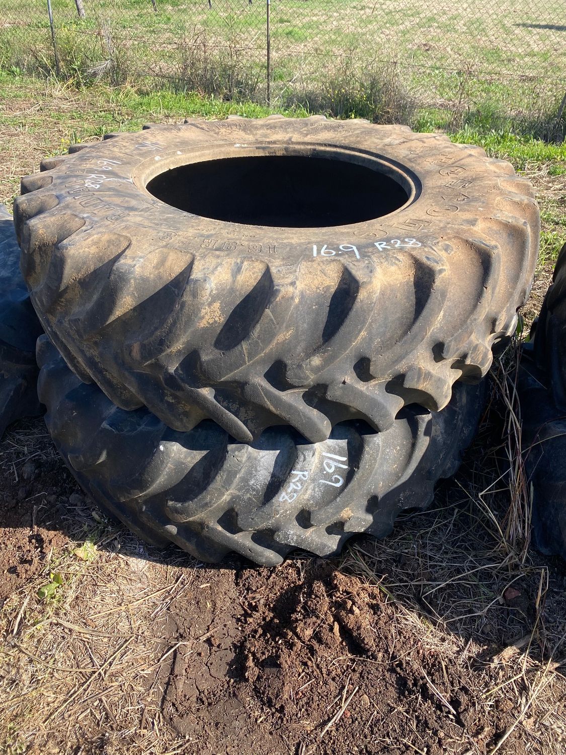 Tractor Tyre 16.9-28