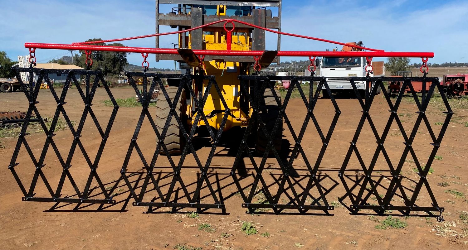 Diamond harrows and bar