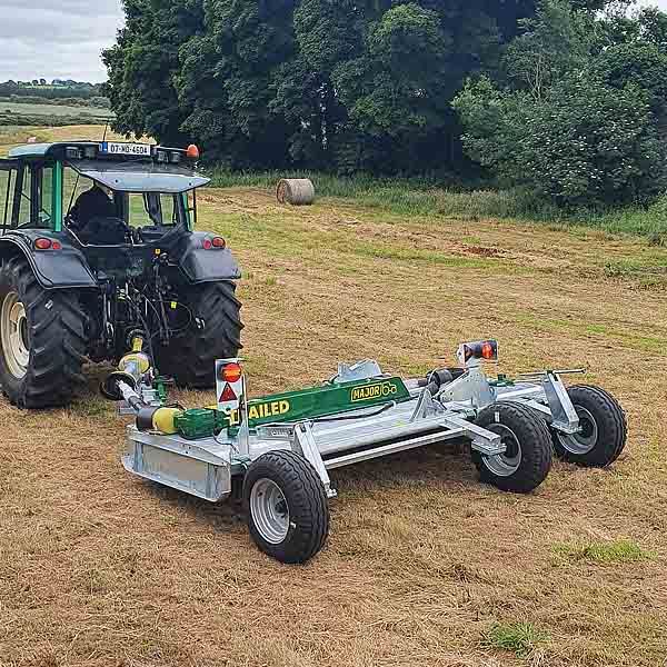 Major Trailed Offset Pasture Topper