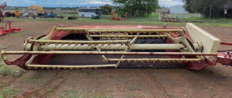 New Holland 495 Haybine / Mower conditioner