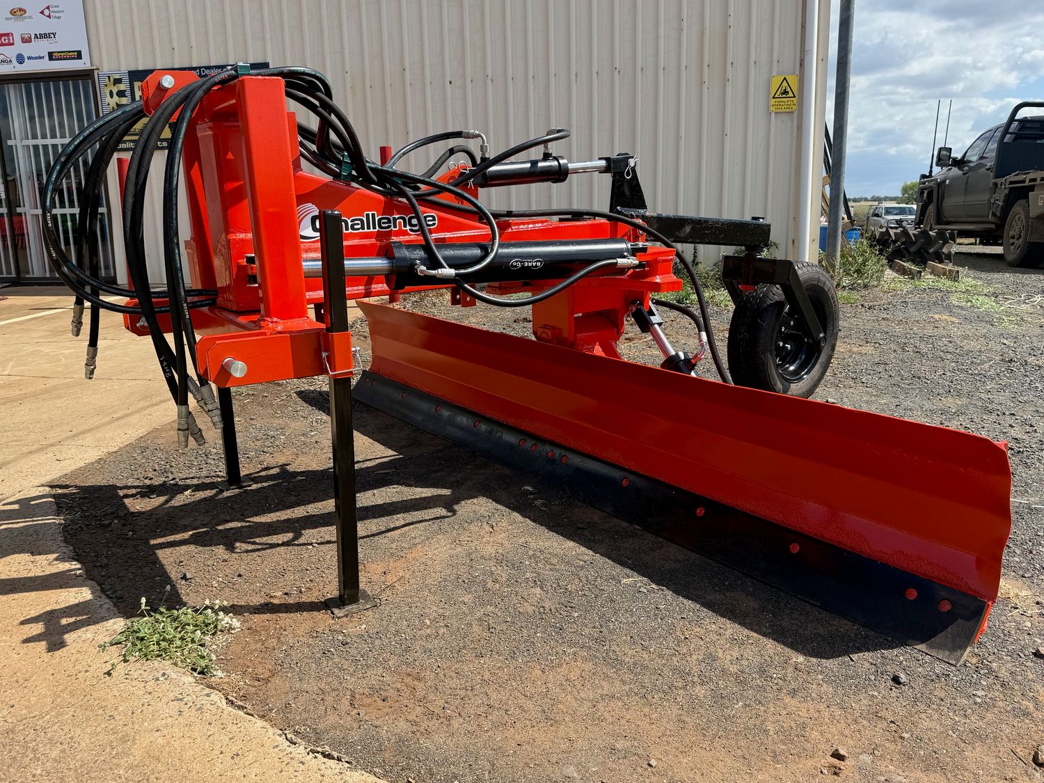 Challenge Hydraulic 3m Grader Blade