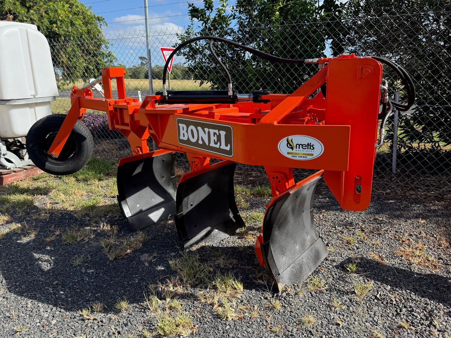Bonel Swing/Square plow