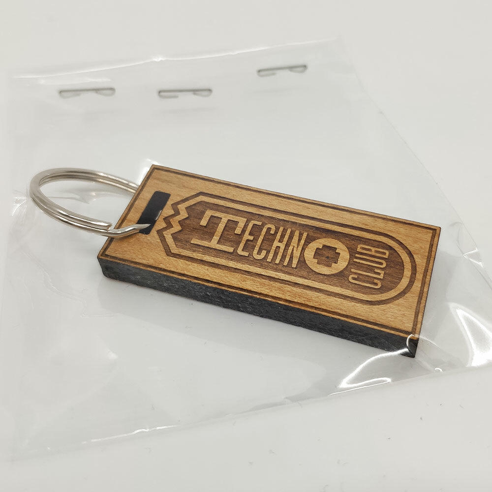 Technoclub Kirschbaumholz-Schlüsselanhänger mit 3D-Lasergravur (Limited Edition) +++ NEU +++