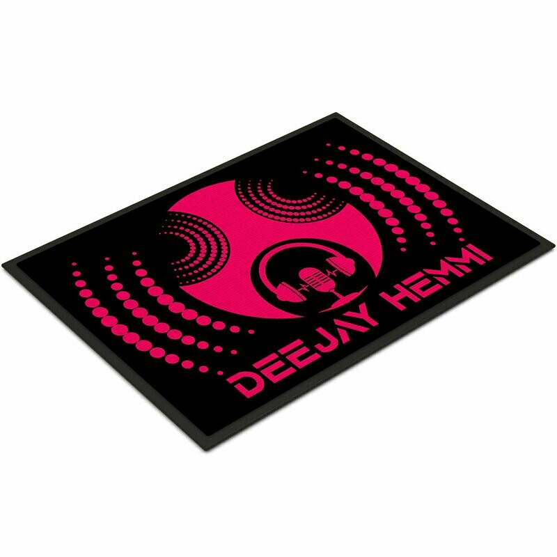 Deejay Hemmi Fußmatte (Größe 35 x 50 cm) Deejay Hemmi Fußmatte (Größe 35 x 50 cm)