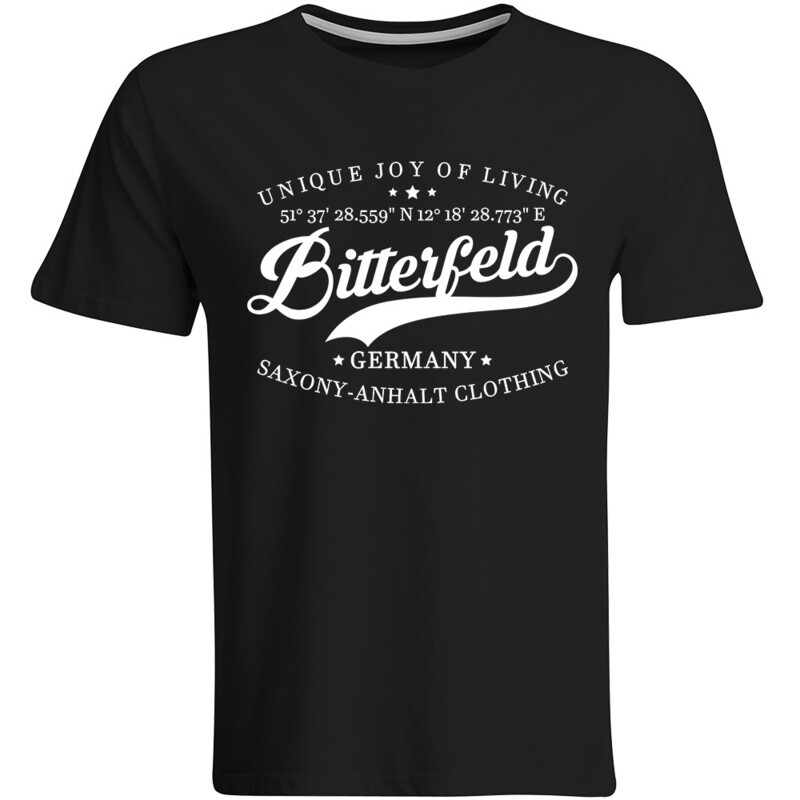 Bitterfeld T-Shirt mit GPS Koordinaten (Herren, Rundhals- oder V-Ausschnitt)