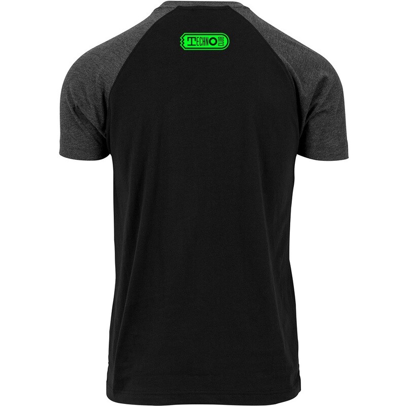 Technoclub Contrast T-Shirt by Urban Classics (Men)