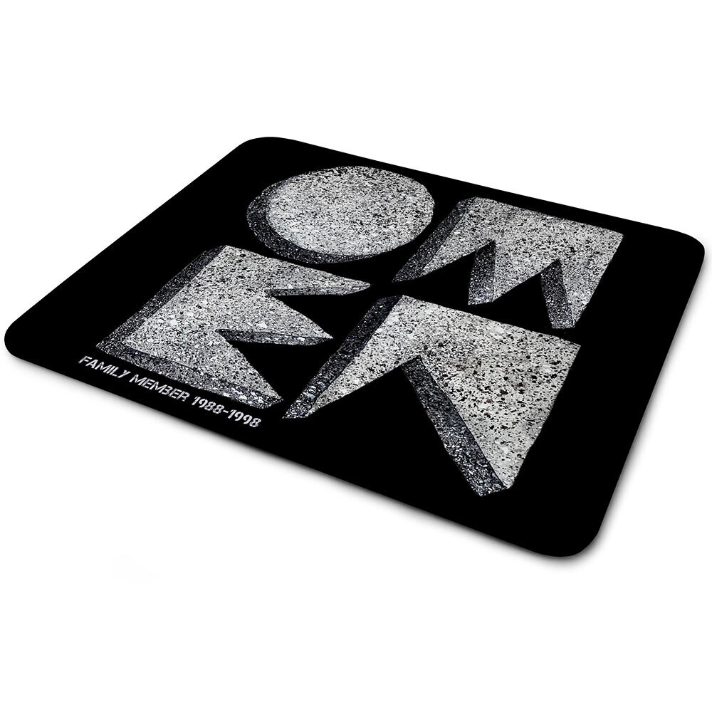 OMEN Frankfurt Mauspad / Design: Quadrat Logo