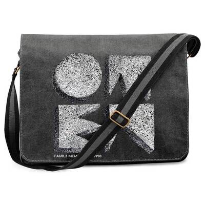 OMEN Frankfurt Vintage Messenger Bag (Unisex) / Design: Quadrat Logo