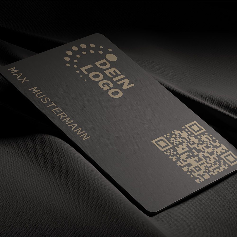 QR-Code Visitenkarte mit Logo- und Namensgravur sowie Dashboard zur Verwaltung der Daten (Pure Black)