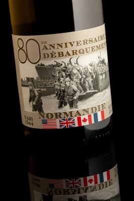 1 bouteille de Chablis 2022 (75 cl) 80ème anniversaire dans son coffret bois