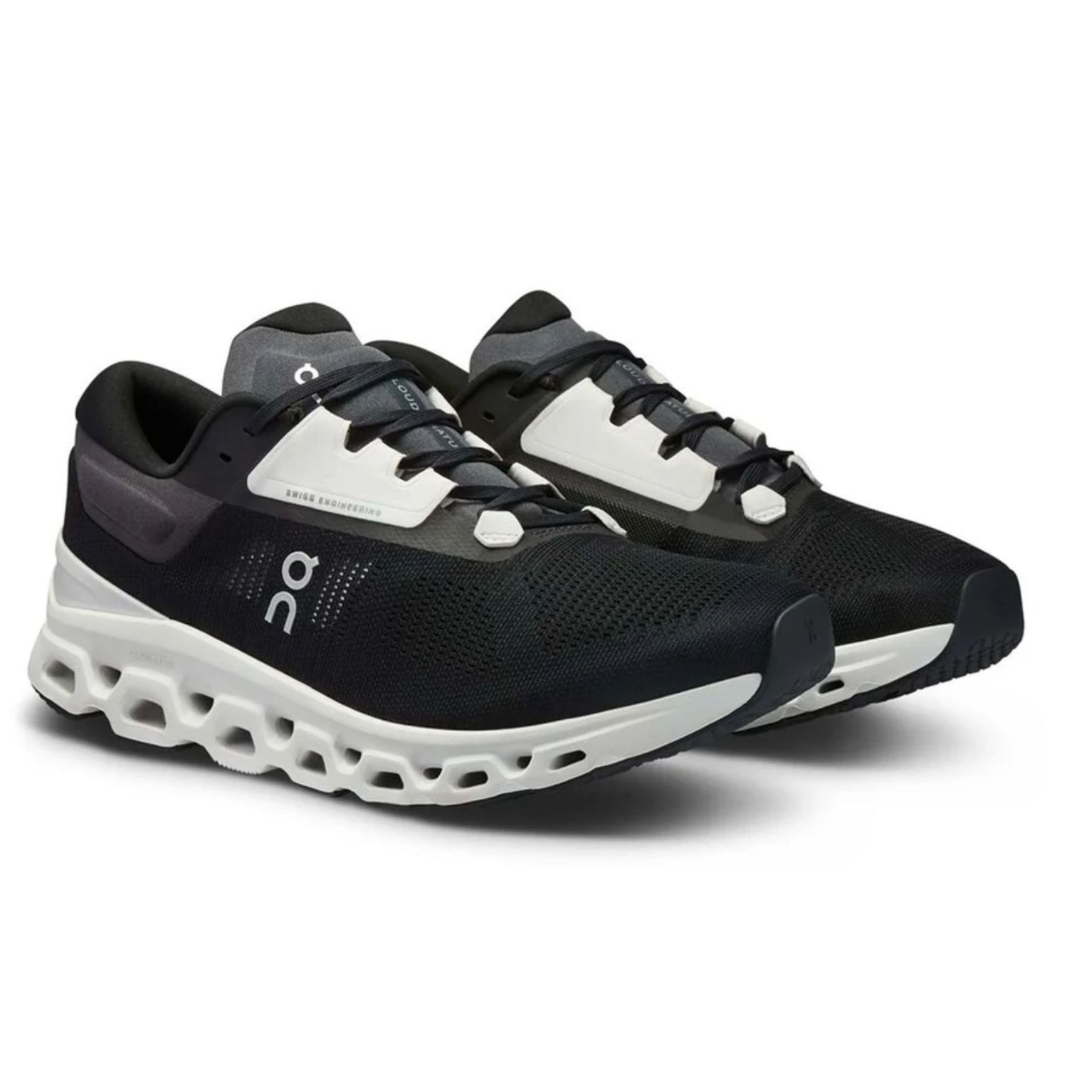 On Cloudstratus 3- Black/white