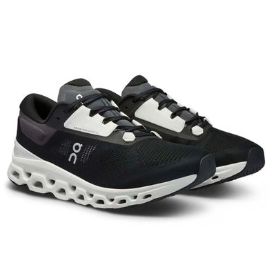 On Cloudstratus 3- Black/white