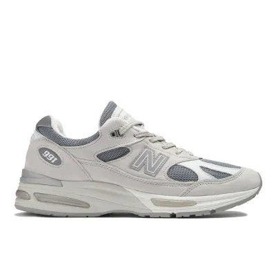 New Balance 991v2