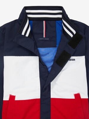 Regatta jack with magnetic buttons