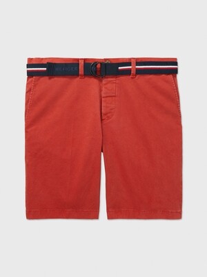 Shorts with magnetic closure - red