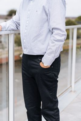 TROUSERS AND SHORTS WITH MAGNETIC CLASP