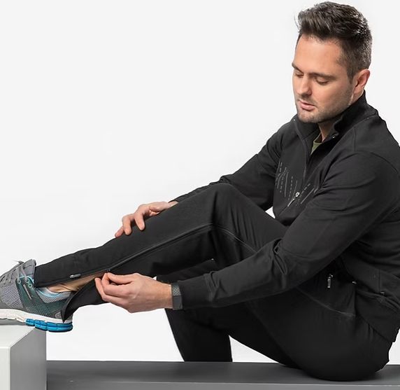 Rehabilitation trousers with zip from bottom to top - black