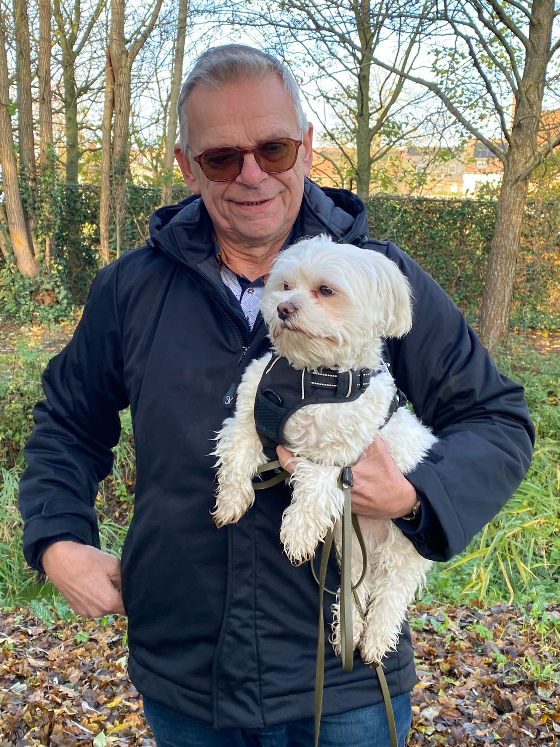 Winter jacket with magnetic zip - black