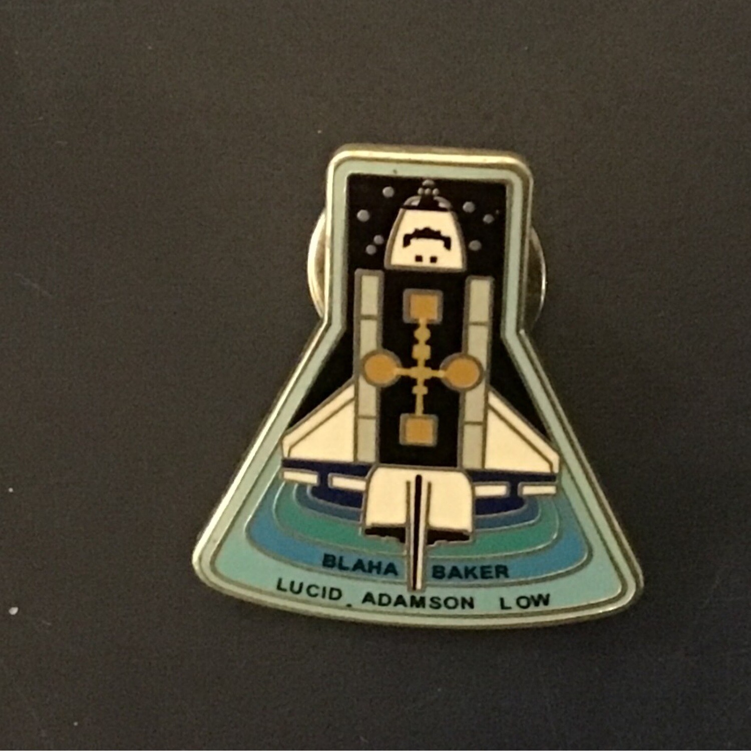 STS-43 Pin
