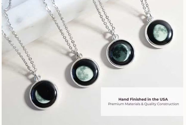 Moonglow Charmed Simplicity Necklace