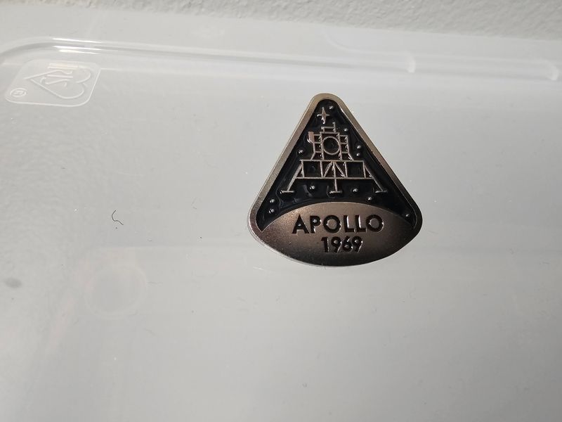 Apollo 1969 Pin